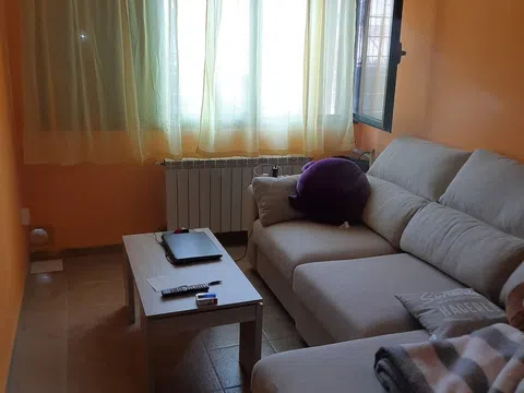 Estudio en avenida de Guadalajara, 11
