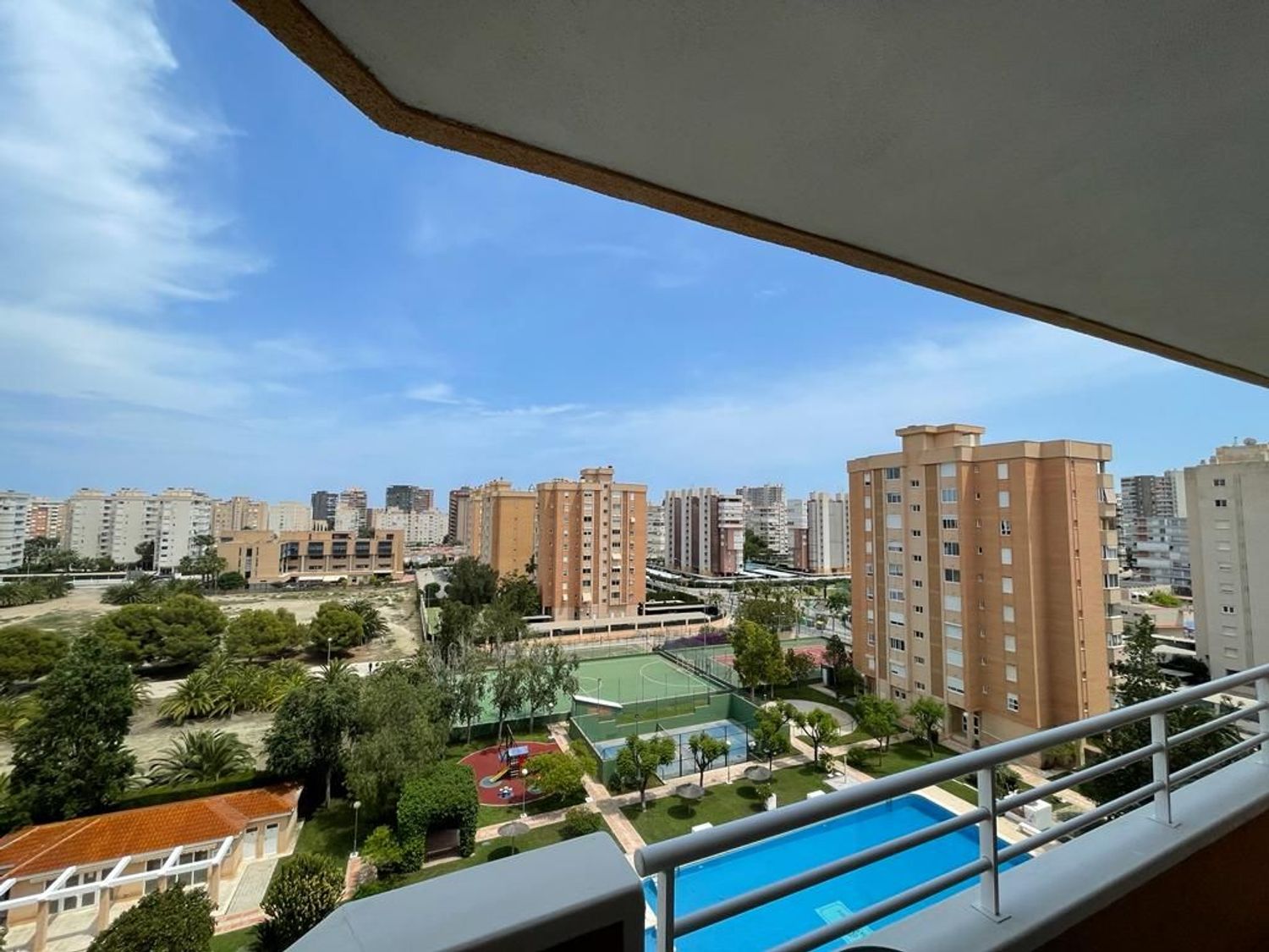 Piso en Avenida Países Escandinavos, Playa de San Juan - Foto 2