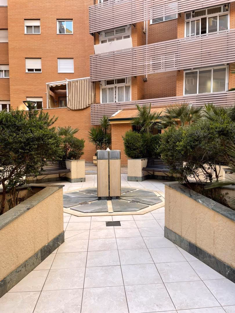 Piso en  Avenida de Francisco Ayala 51 - Foto 5