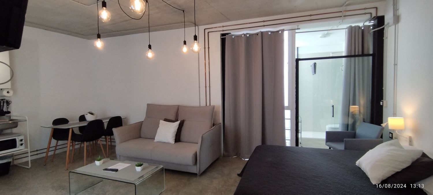 Estudio en plaza de la Corredera, 6 - Foto 2