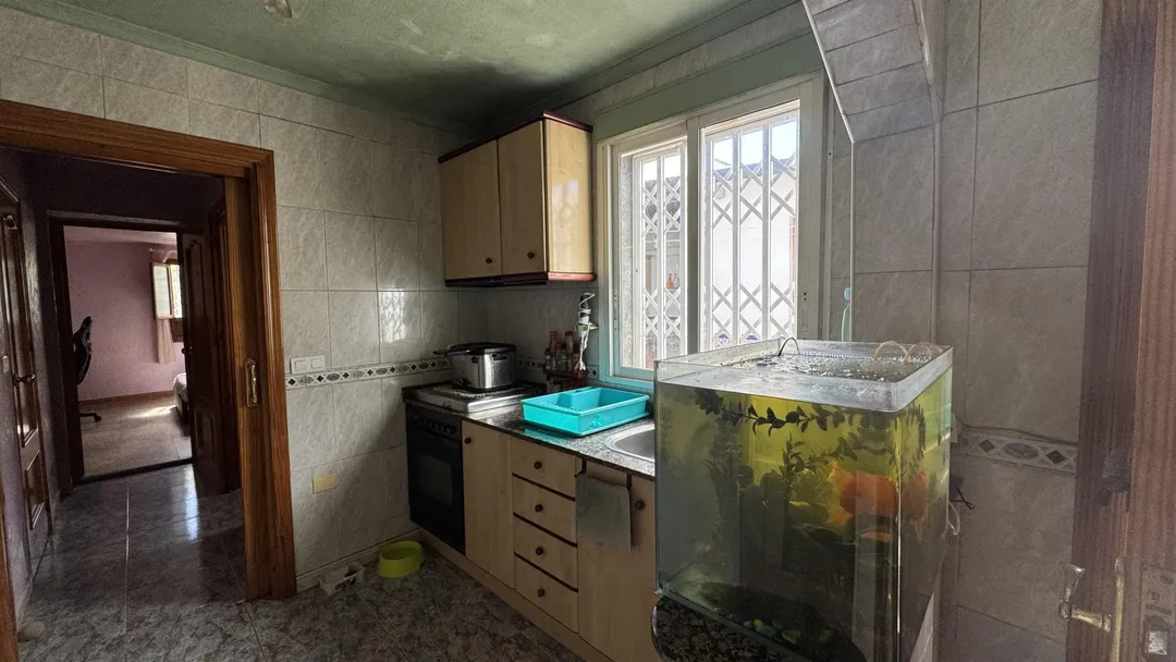 Casa adosada en  Calle Conde Almodóvar 88 - Foto 14