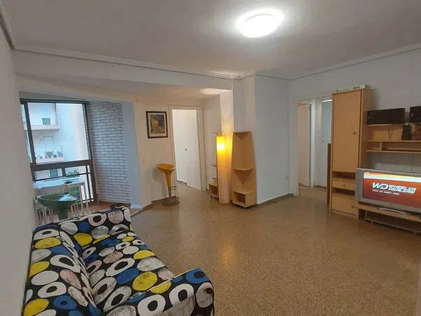 Piso en calle Poeta Mas y Ros, 38