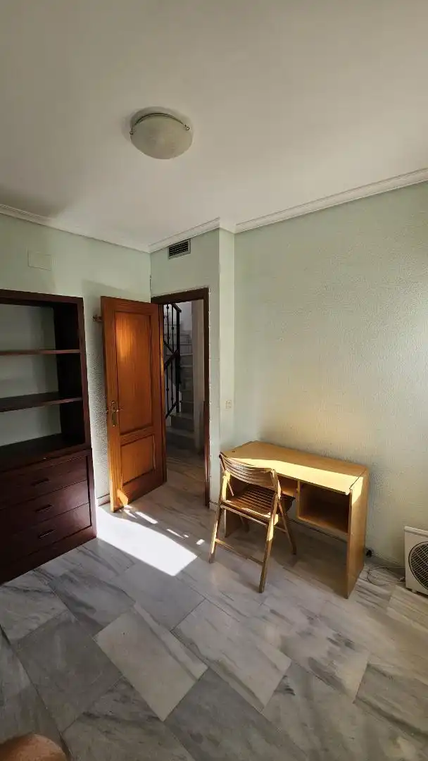 Casa adosada en  Paseo de la Ribera 22 - Foto 17