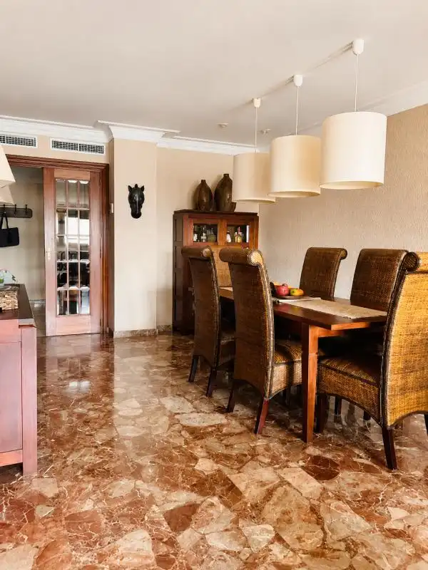 Piso en  Carrer del Doctor Moliner - Foto 3