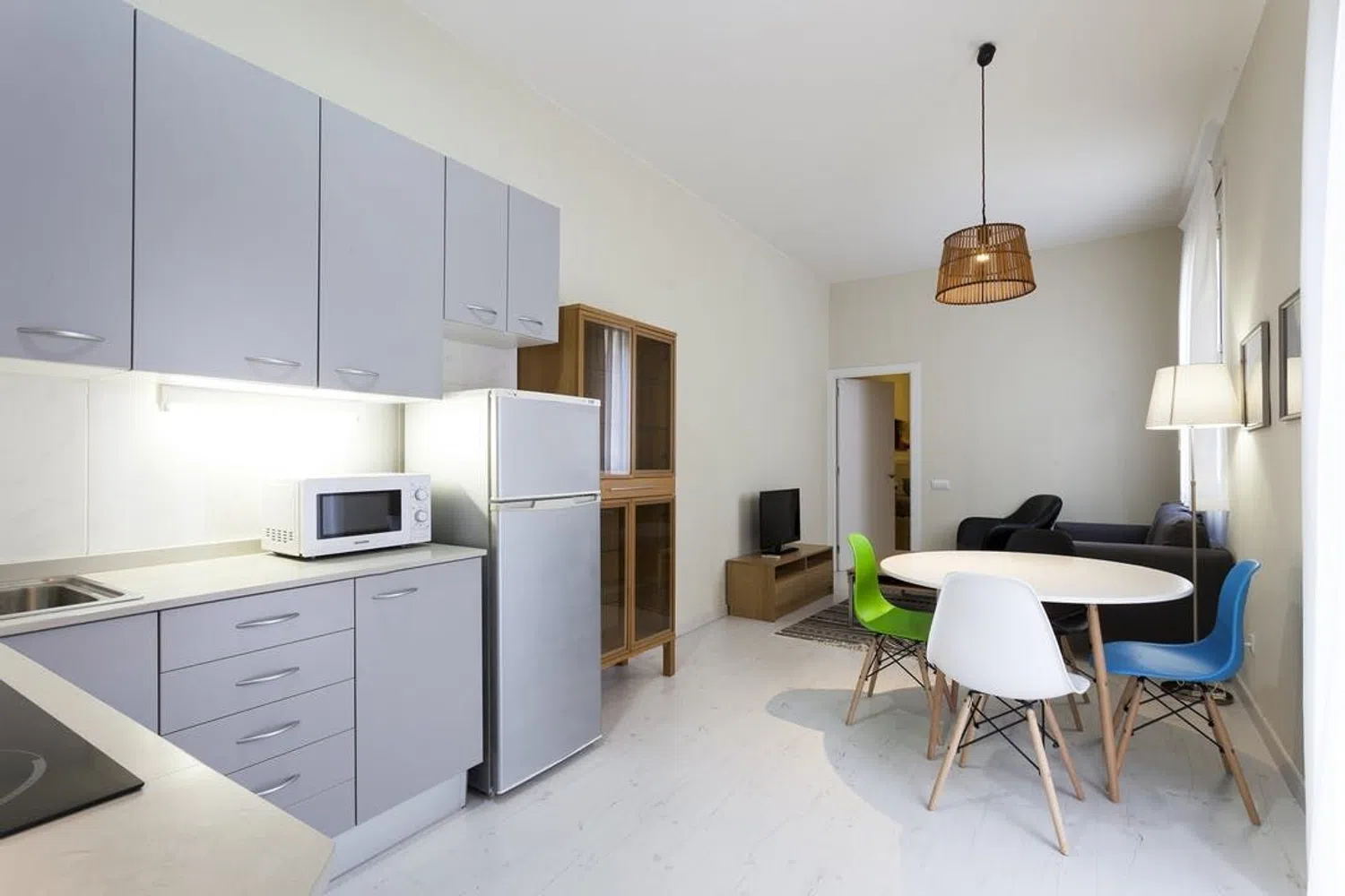 Piso en calle de la Diputació, 195 - Foto 3