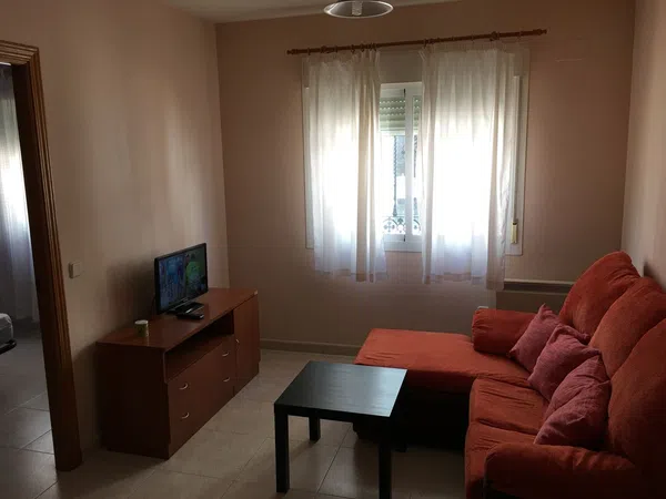 Piso en travesía Peligros, 2