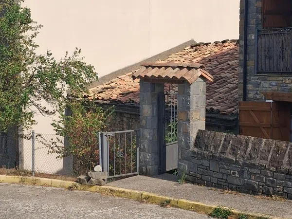 Casa o chalet independiente en Calle Valle de Tena, 28 - Foto 6