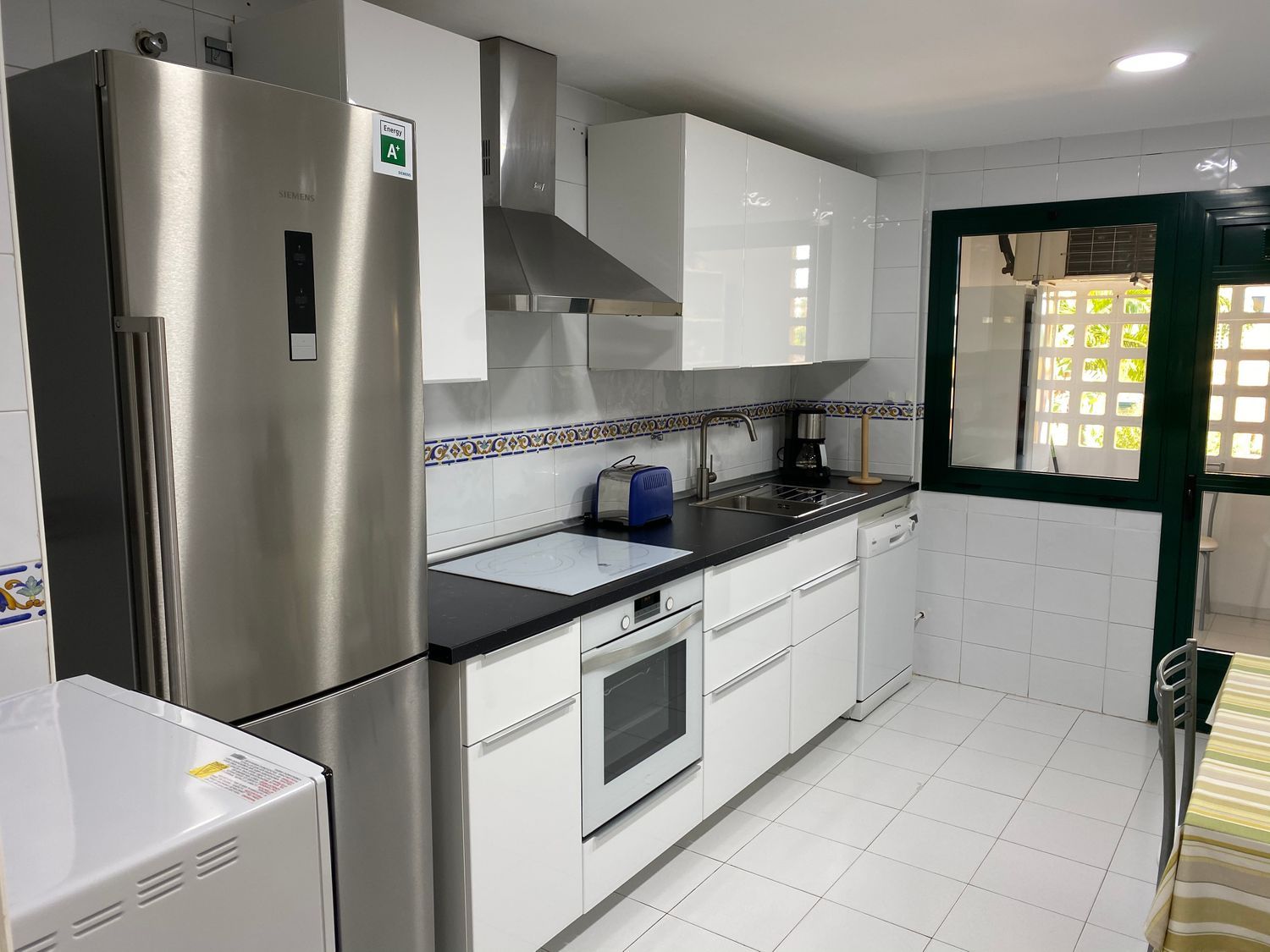Piso en Avenida Santiago de Compostela, 57, Linda Vista-Nueva Alcántara-Cortijo Blanco - Foto 8