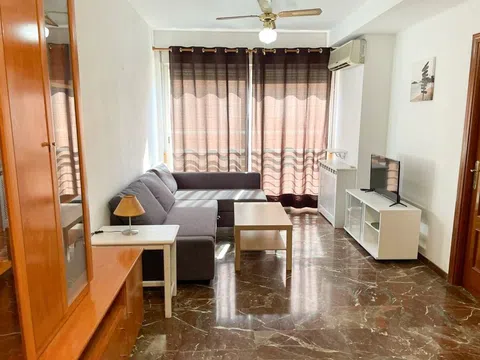 Piso en avenida Federico García Lorca, 3