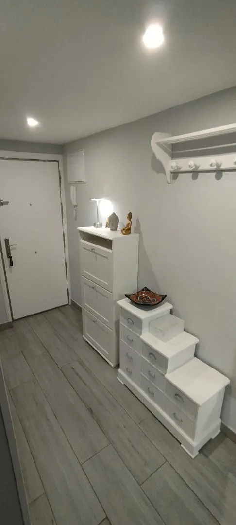 Piso en  Calle Reina Victoria 21 - Foto 3