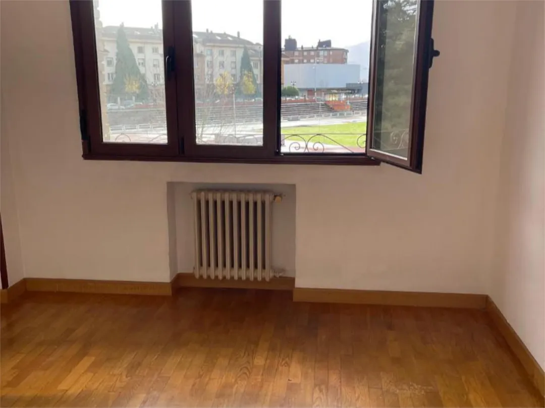 Piso en  Calle González Besada 41 - Foto 19