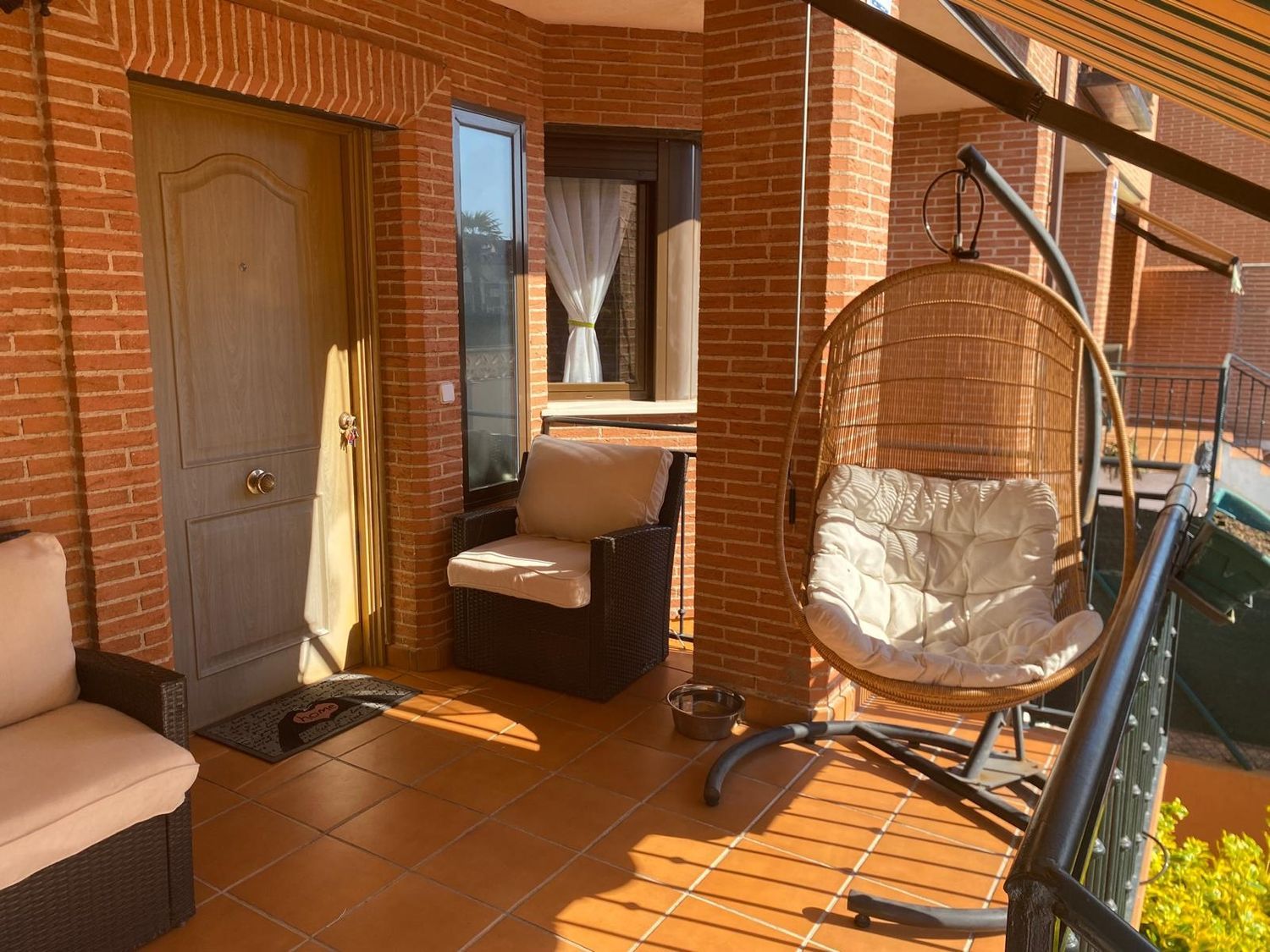 Chalet adosado en calle Pablo Neruda, 32 - Foto 2