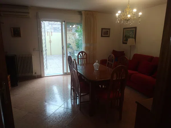 Chalet adosado en Orcasitas - Foto 2