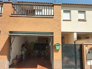 Chalet en Calle Santo 6. Carrion de Calatrava - Foto 1