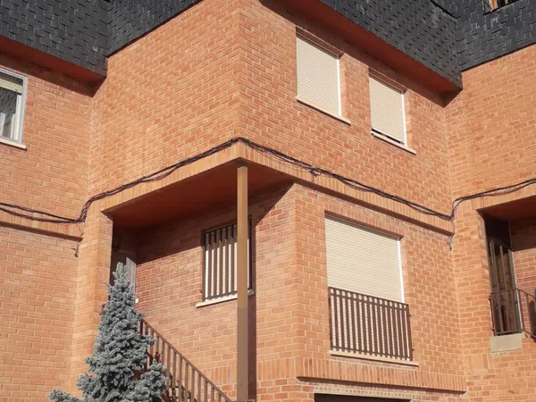 Chalet adosado en Avenida de Europa, 11, Ensanche - Fuenfresca, Ensanche - Fuenfresca - Foto 1