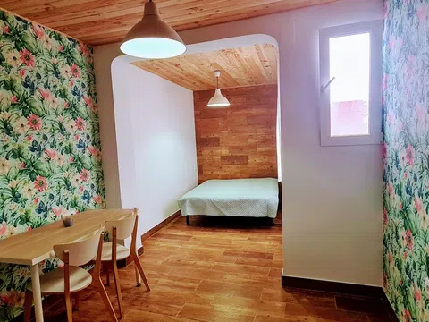 Ático en calle de Nicolau de Montsoriu, 56