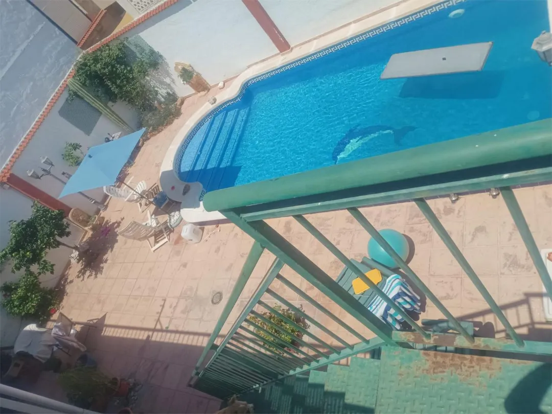 Casa adosada en  Calle Calderón de la Barca 20 - Foto 3