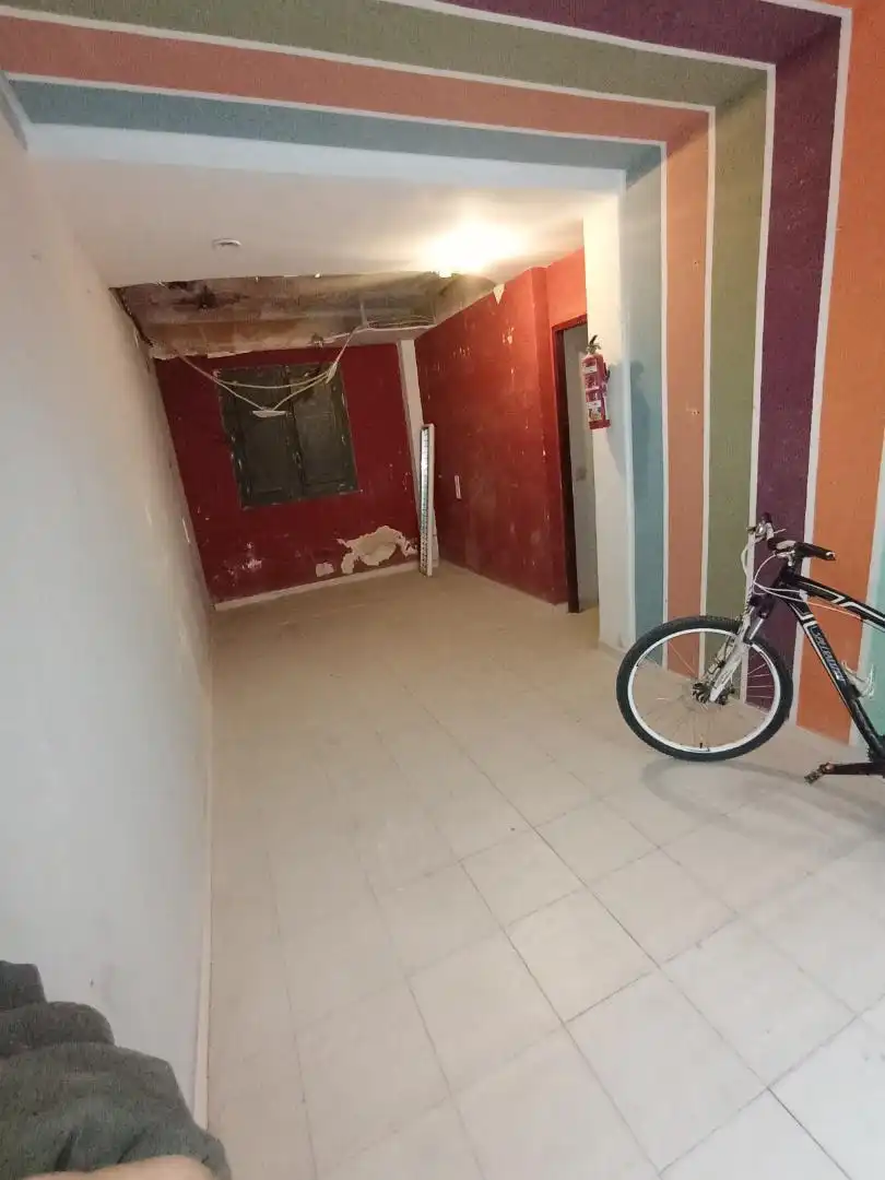 Planta baja en  Carrer de Calderón de la Barca 3 - Foto 3