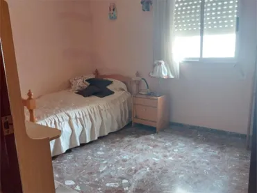 Chalet en  Carrer Picasent 10 - Foto 3