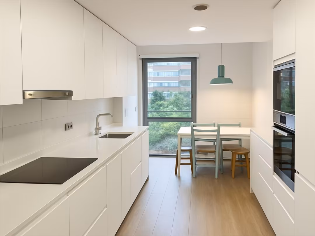 Piso en  Calle del Doctor Juan José López Ibor 22 - Foto 2