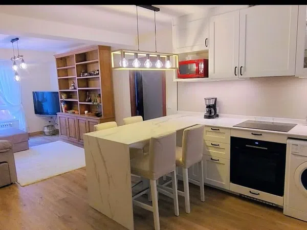 Piso en calle Arquitecto Reguera, 13 - Foto 1