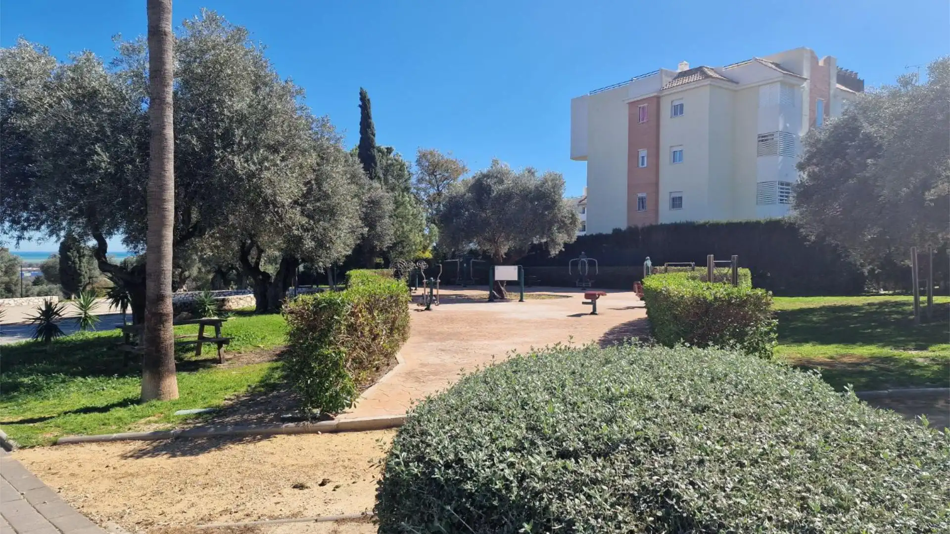 Piso en  Calle Mercedes Formica 4 - Foto 52