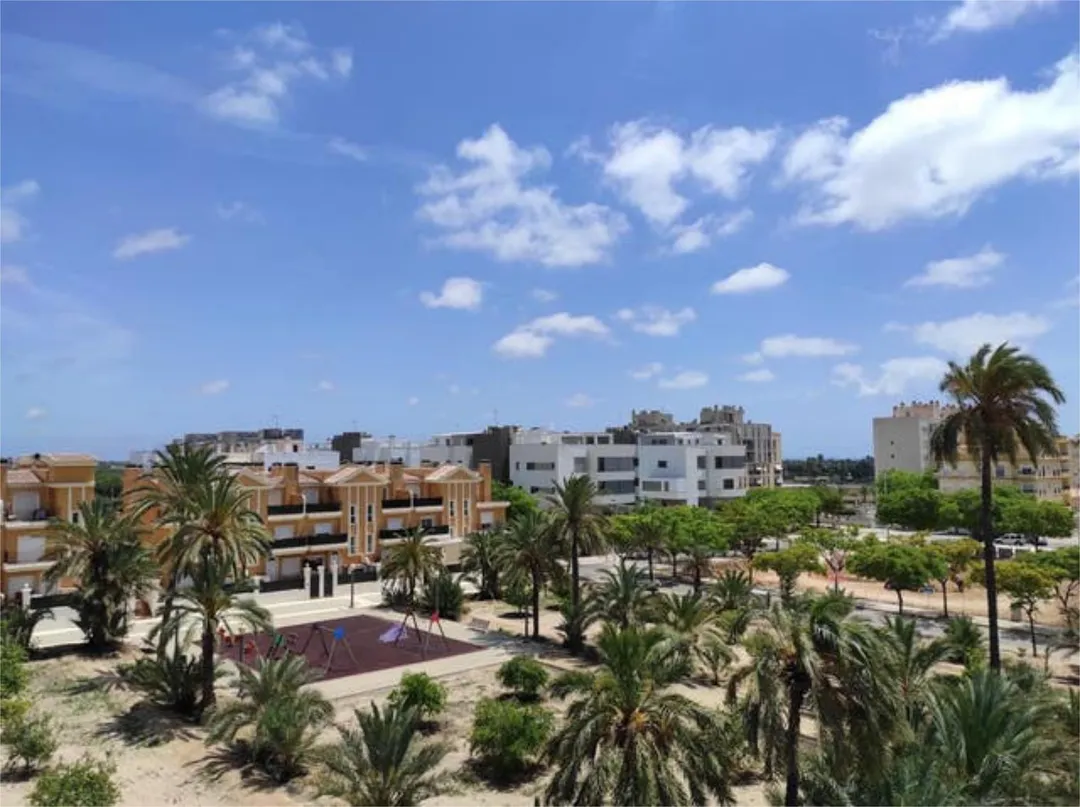 Ático en Campo de futbol - Foto 1