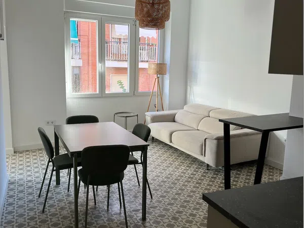 Piso en calle Poeta Quintana, 18 - Foto 1