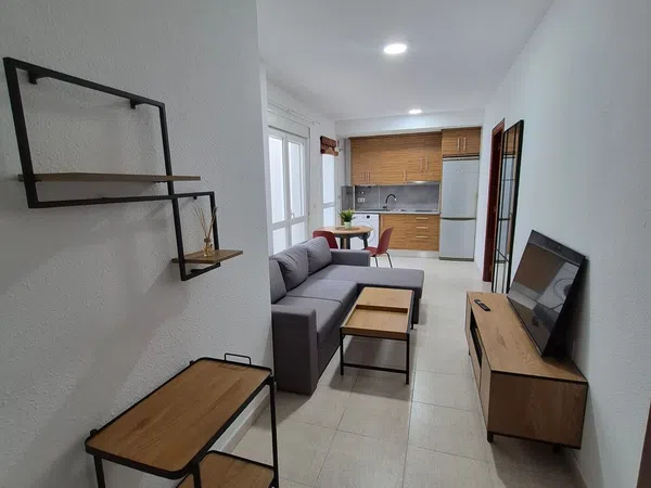 Piso en Ruiz de la Herranz, 11, El Molinillo - Capuchinos - Foto 2
