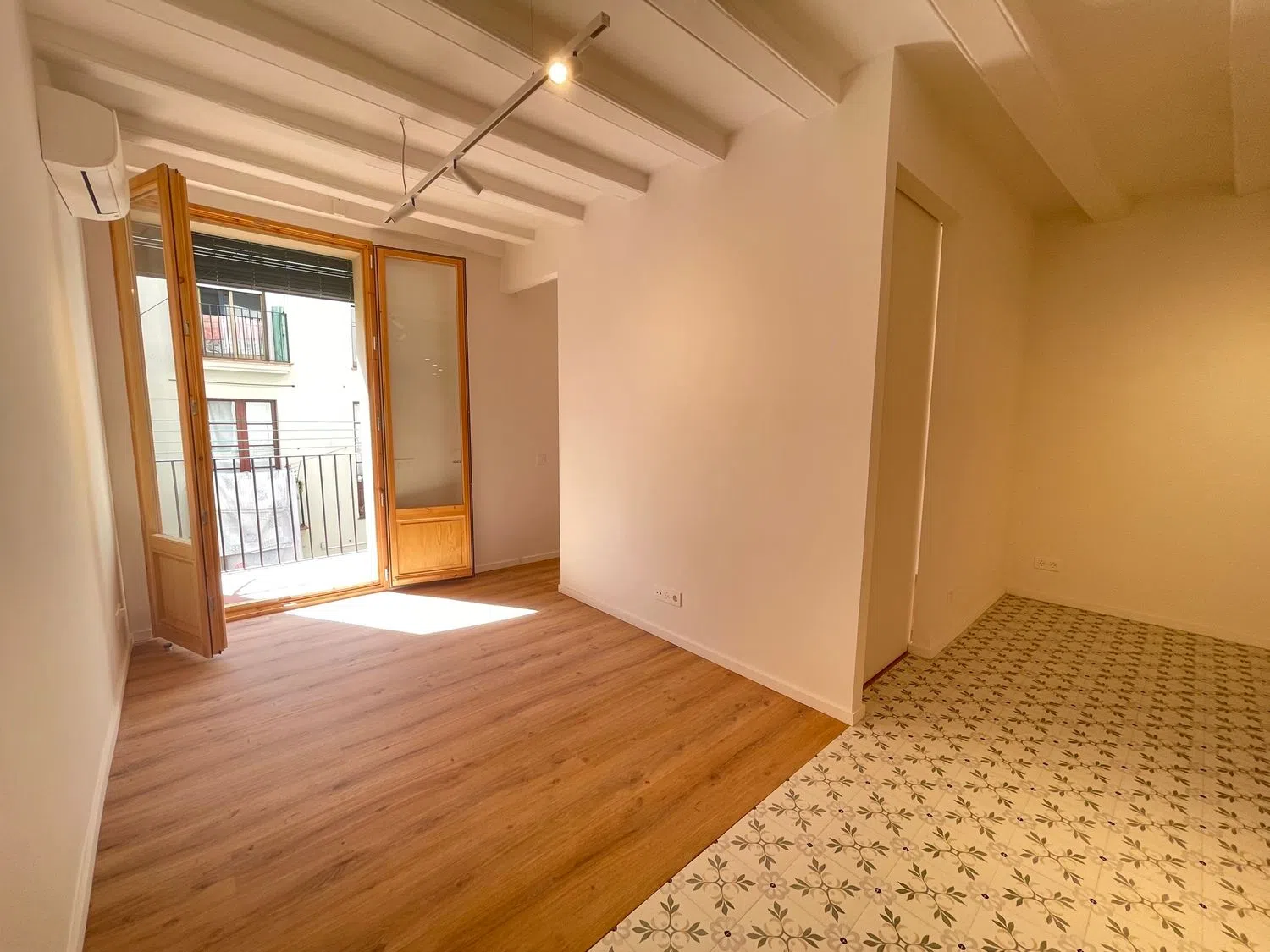 Piso en Barrio El Raval - Foto 1