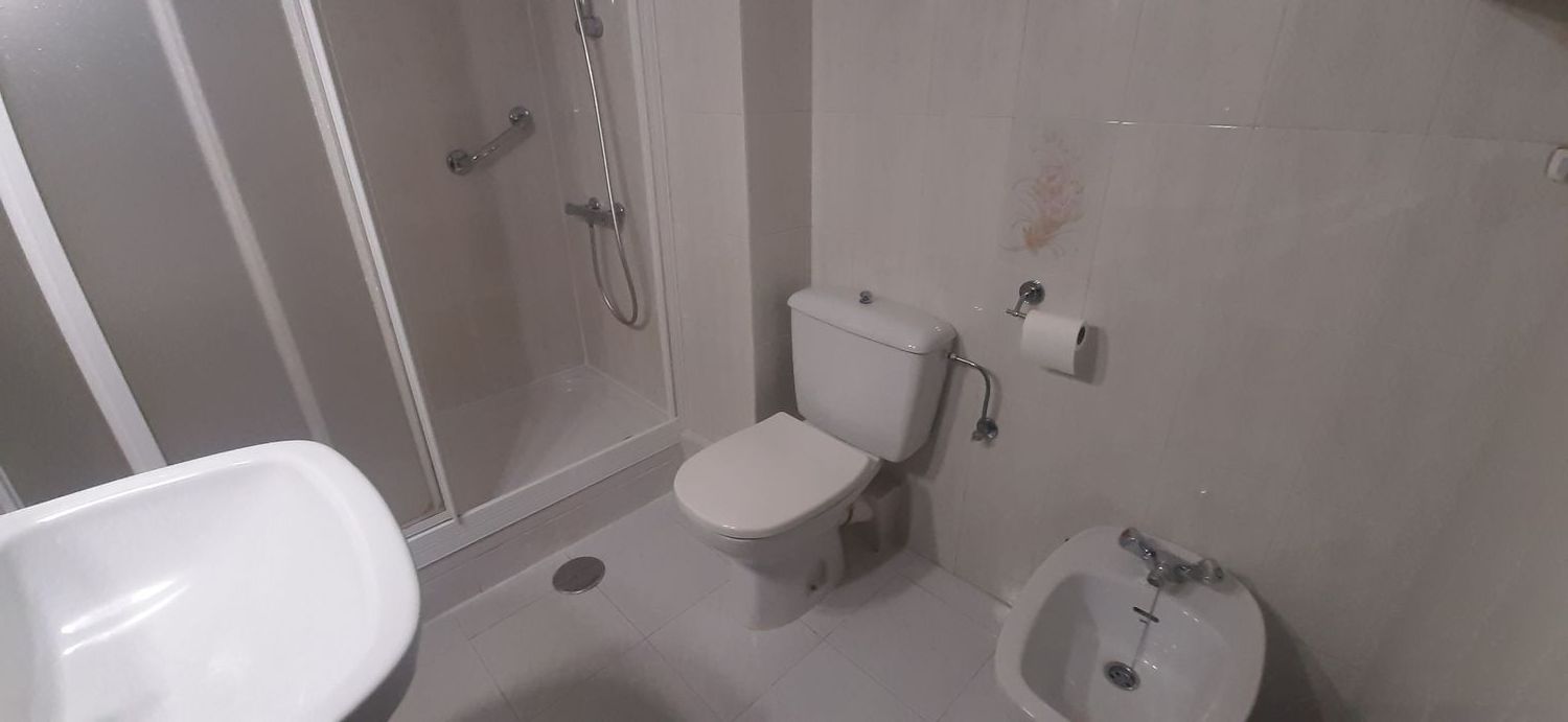 Piso en Barrio Pinar del Rey - Foto 13