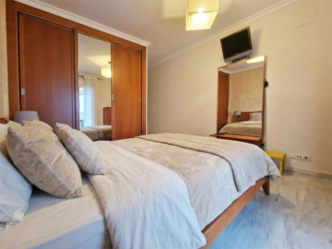 Piso en  Calle Mercedes Formica 4 - Foto 9