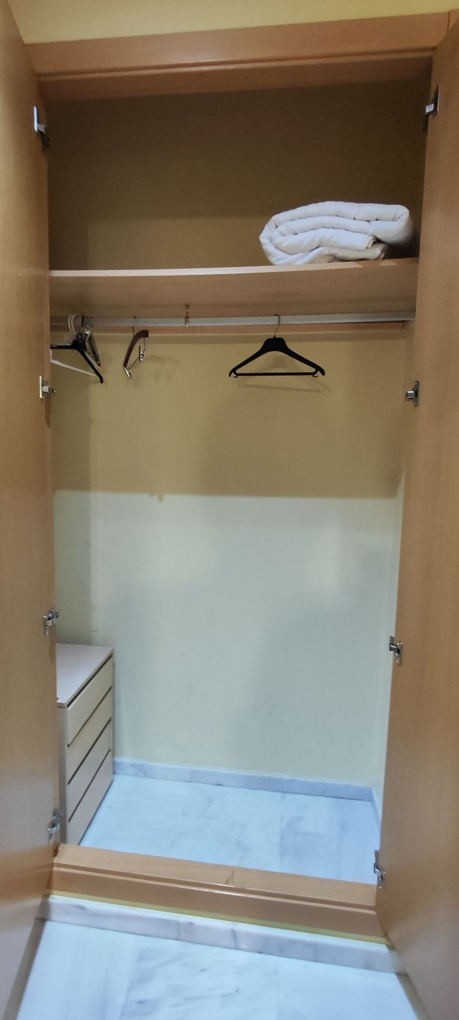 Estudio en Calle Álvarez Quintero, 4 - Foto 5