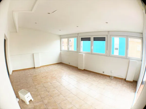 Piso en calle de Sebastián Herrera, 9