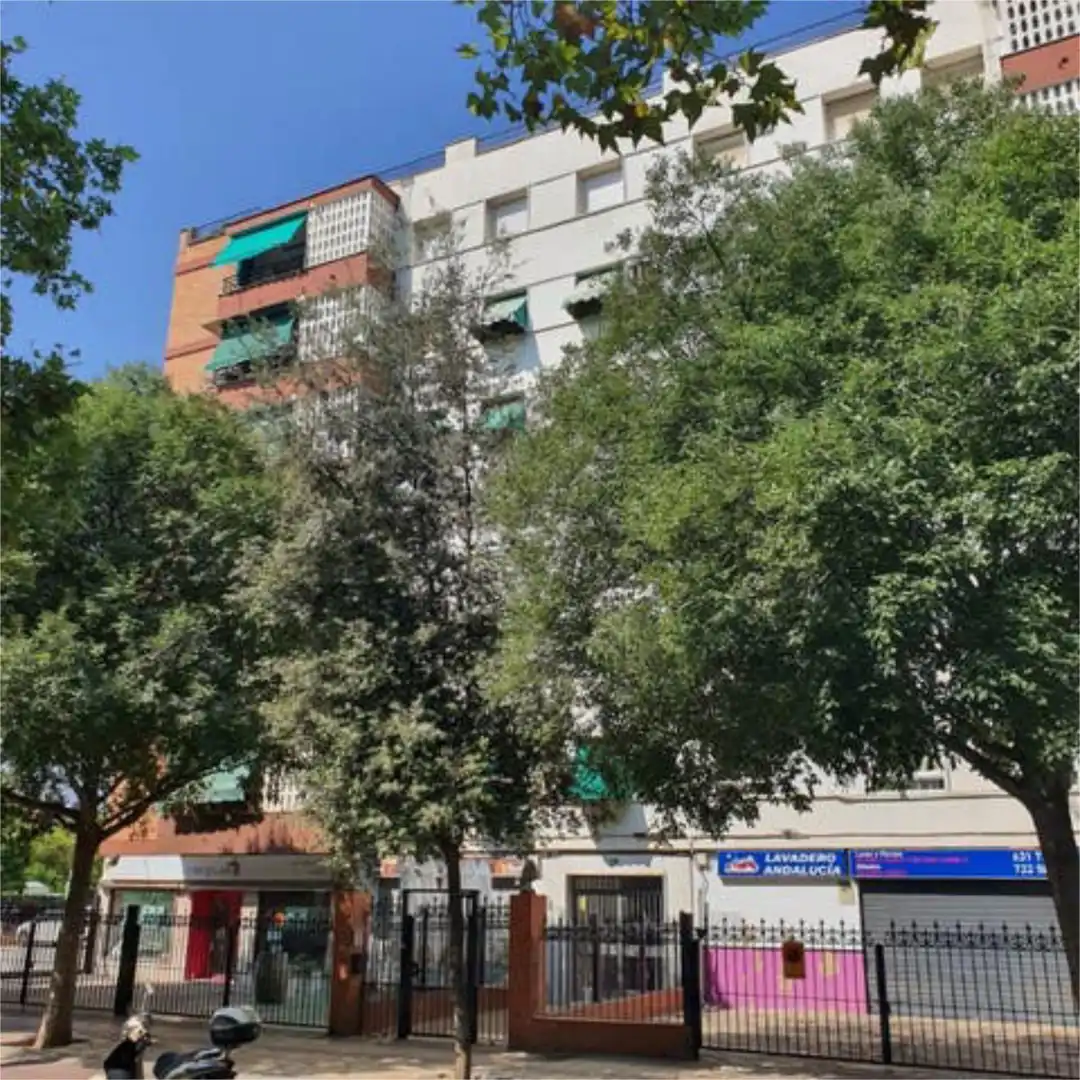 Piso en Ciudad Jardín - Foto 2