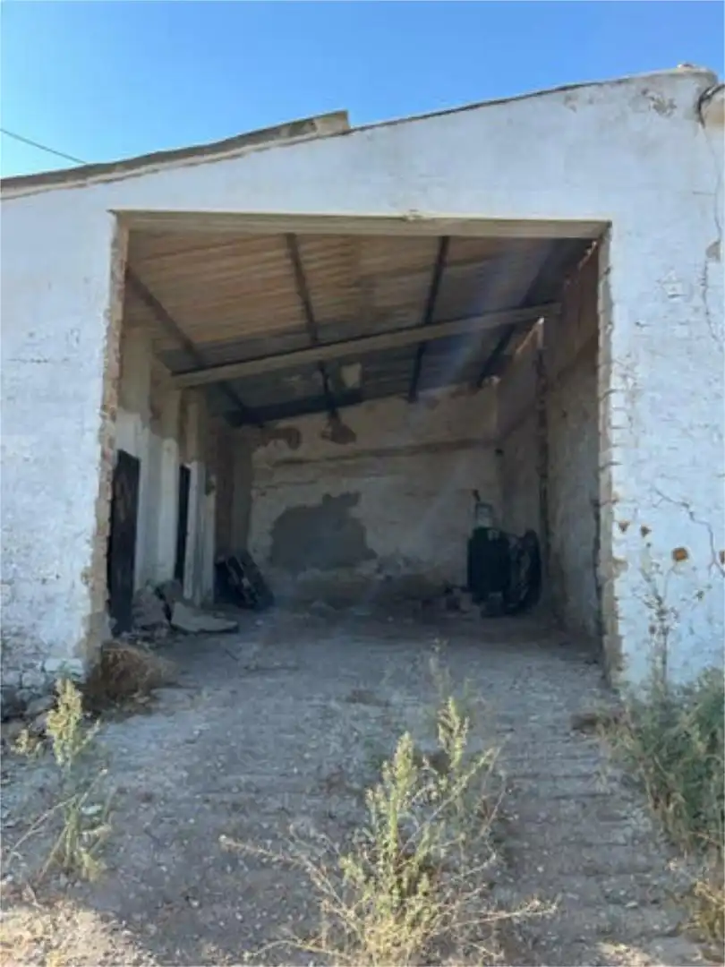 Chalet en Cerca de Villanueva de Algaidas - Foto 4