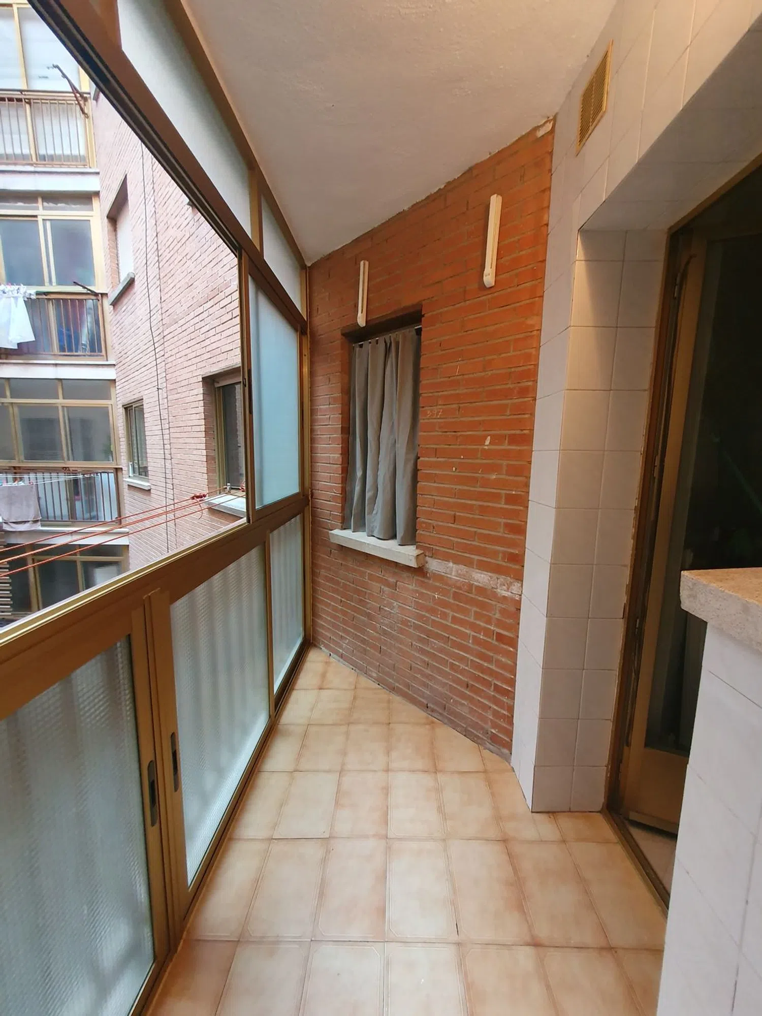 Piso en calle Chile, 136 - Foto 5