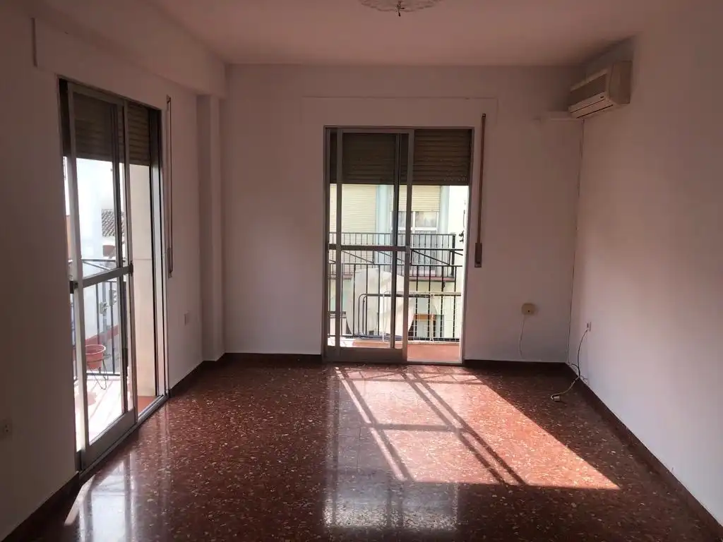 Piso en  Avenida de América 2 - Foto 2