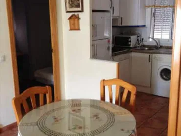 Piso en Reina Mercedes - Foto 3