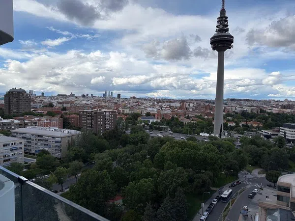 Piso en Calle de Juan Esplandiú, Madrid, 21 - Foto 1