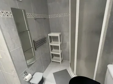 Piso en  Calle Doctor Vicente Suárez 10B - Foto 3