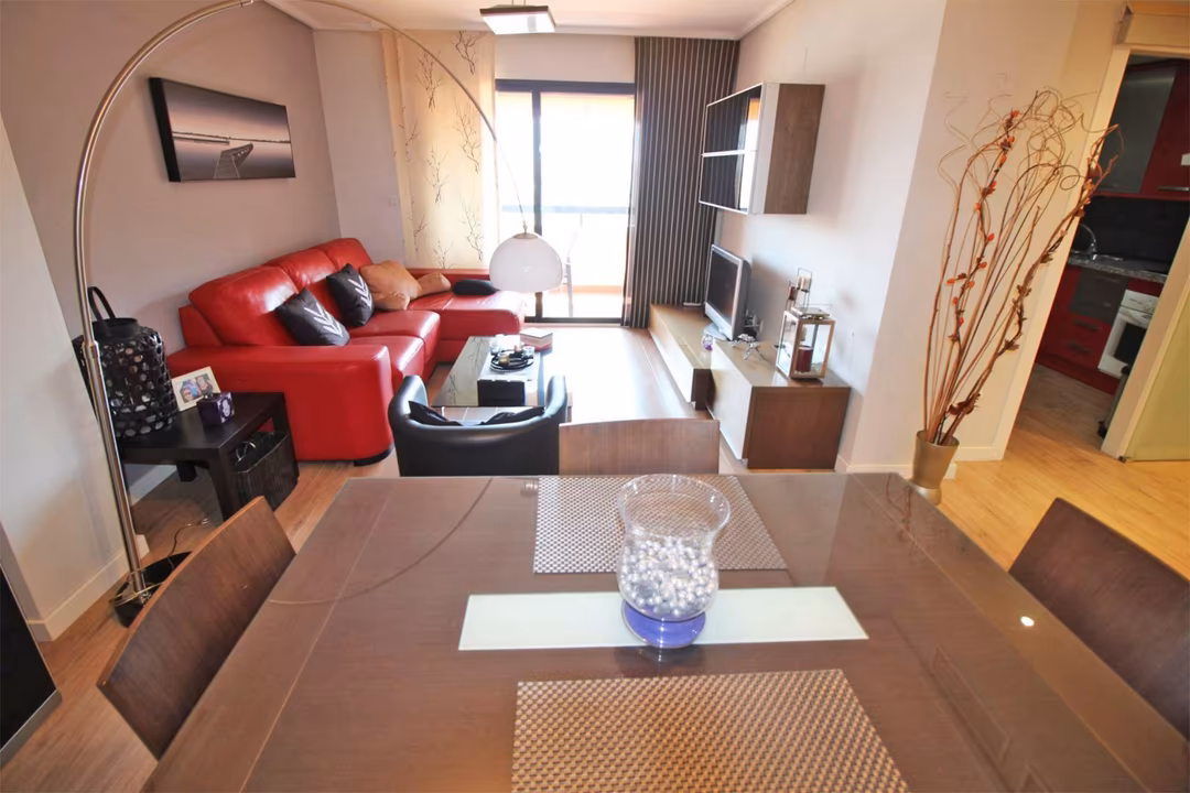 Piso en  Avenida Pintor Xavier Soler 11 - Foto 3