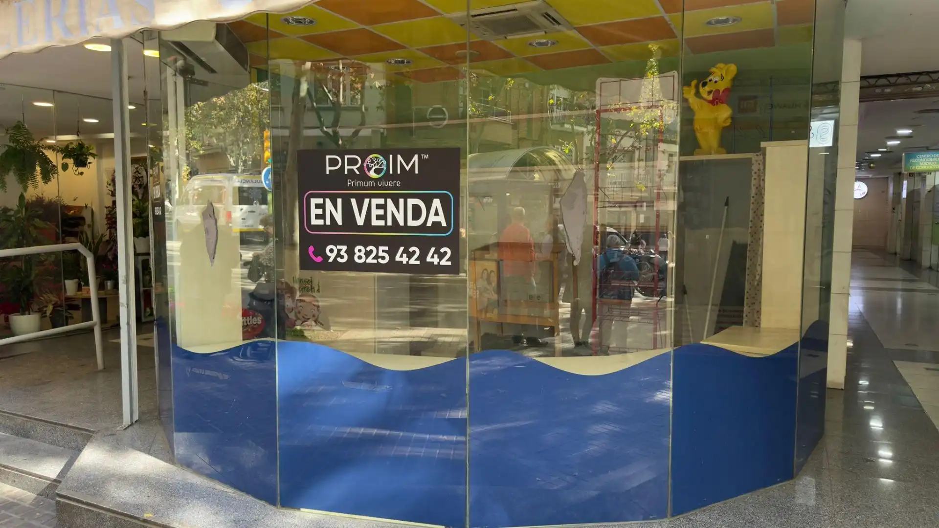 Local comercial en Sabadell - Foto 3