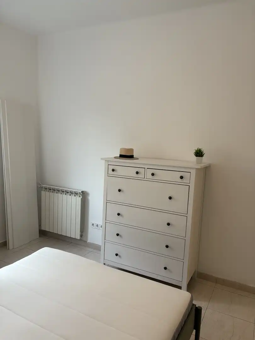 Piso en  Carrer Príncep de Viana 74 - Foto 3