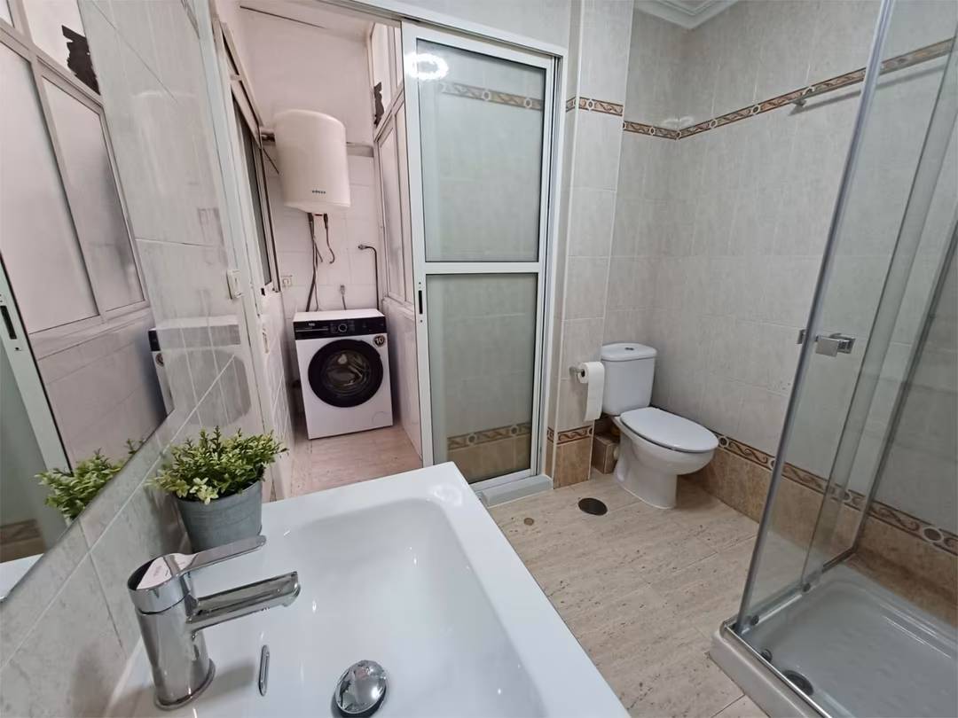 Piso en  Calle Jaime Segarra 69 - Foto 14