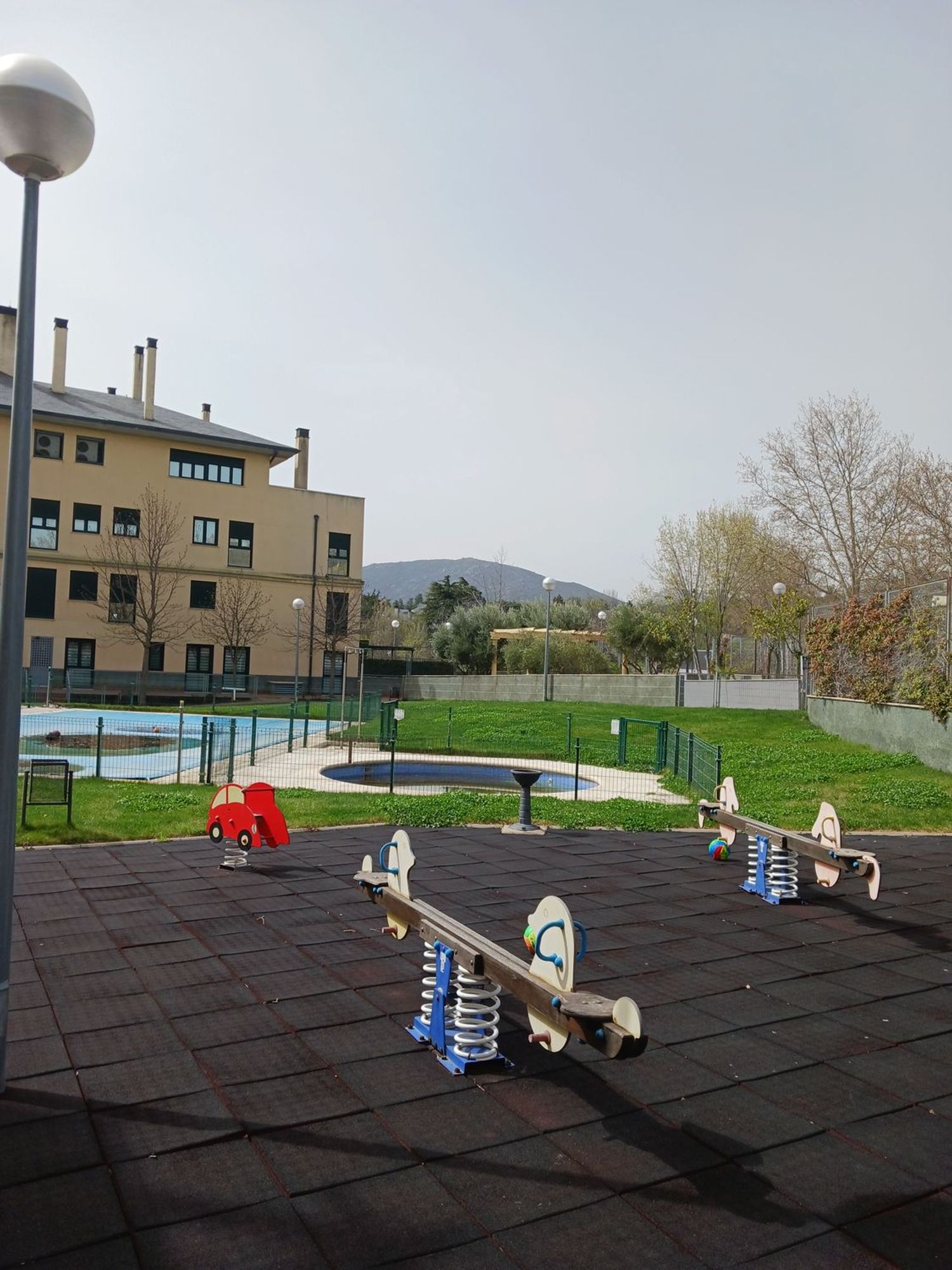 Dúplex en Urb. urbanización Jardín de los Reyes - Parque Real - Foto 28