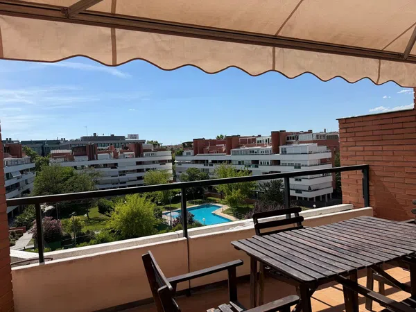 Ático en Avenida de la Vega - Foto 4