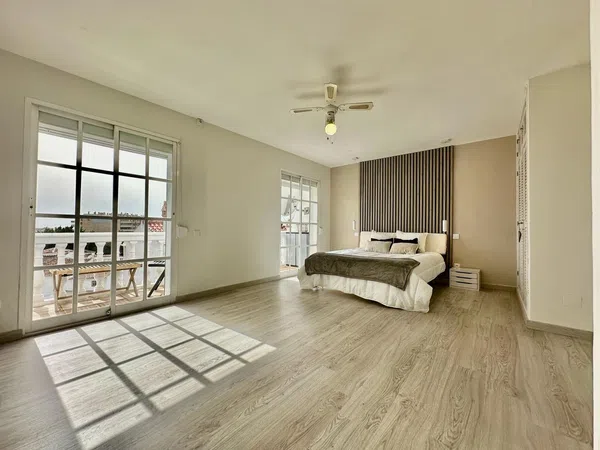 Chalet adosado en Arroyo de la Miel - Foto 14