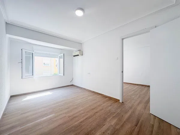Piso en Calle de la Senyera, Mont-Olivet - Foto 5