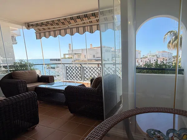 Piso en calle Alhamar, 2